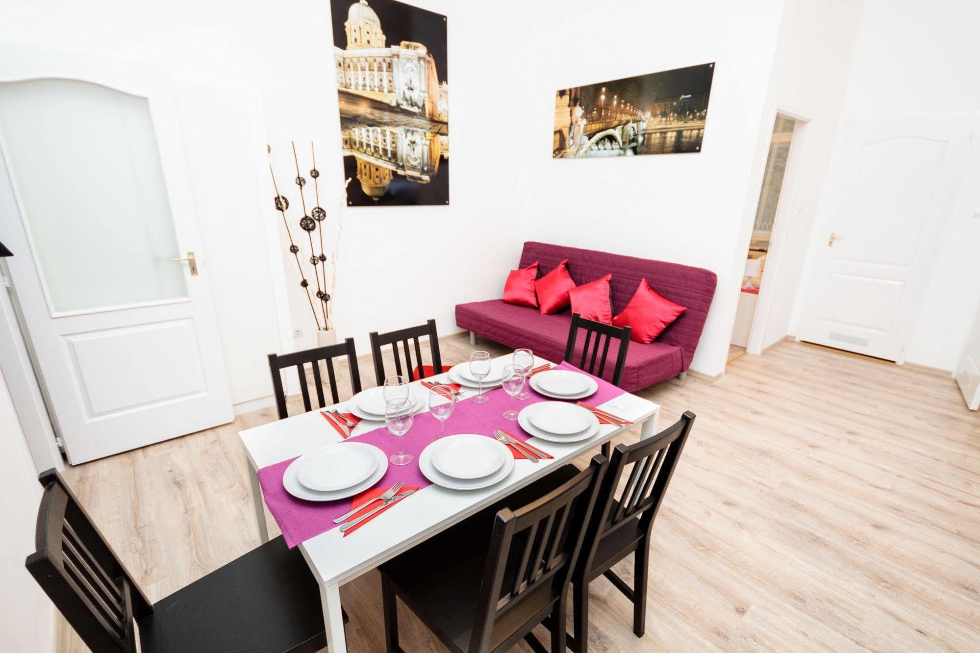 Like Home - City Center - Style Apartment 布达佩斯 外观 照片