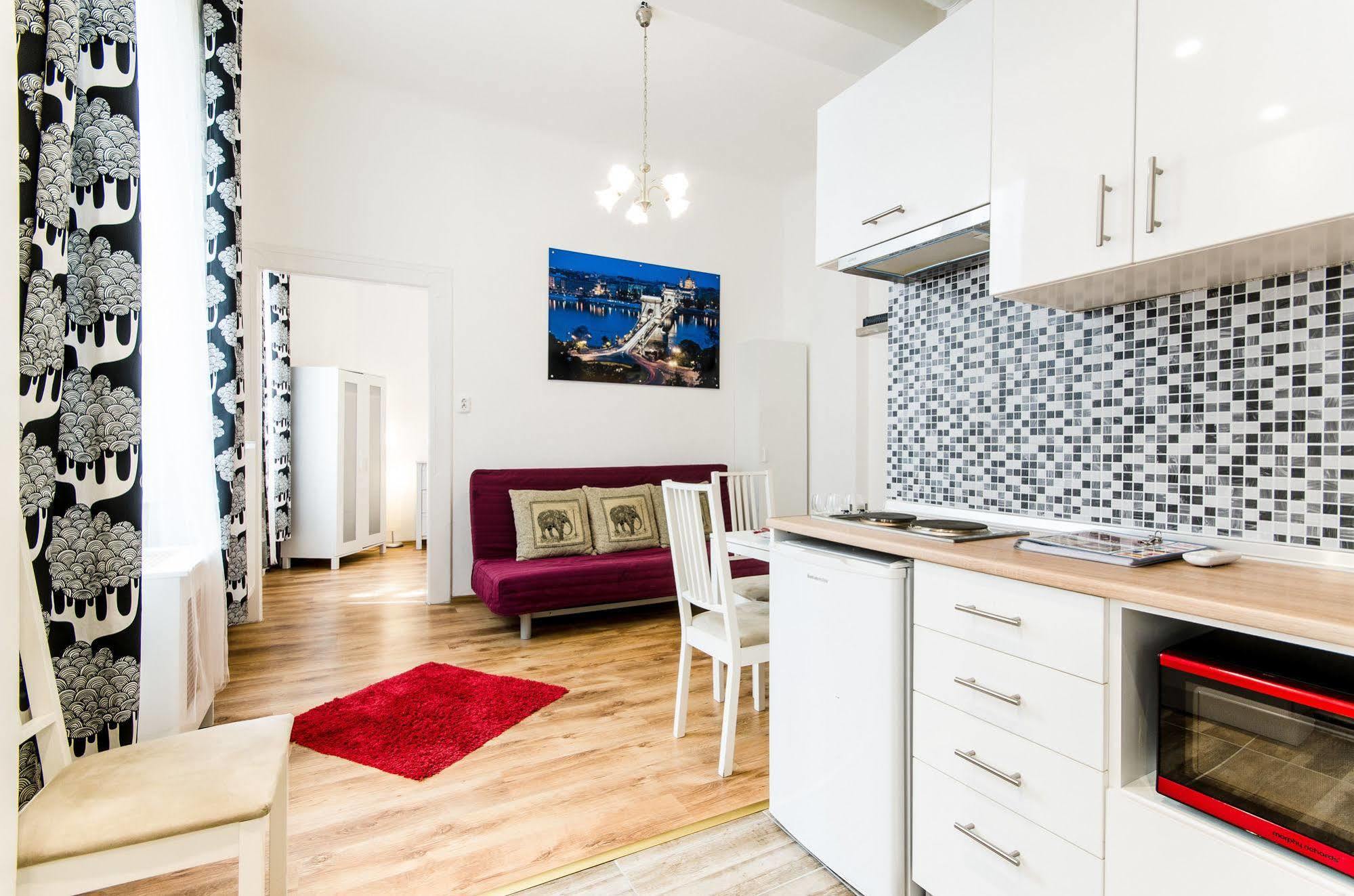Like Home - City Center - Style Apartment 布达佩斯 外观 照片
